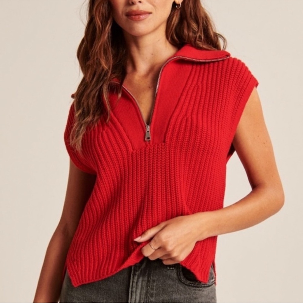 Red Knit Zip-Up Vest